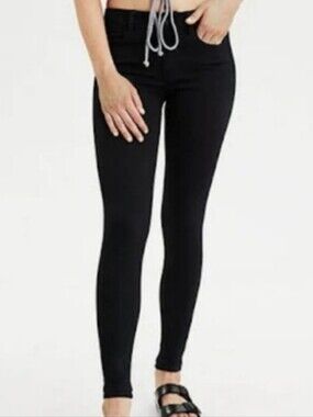 AMERICAN EAGLE OUTFITTERS Black Jegging Size 2